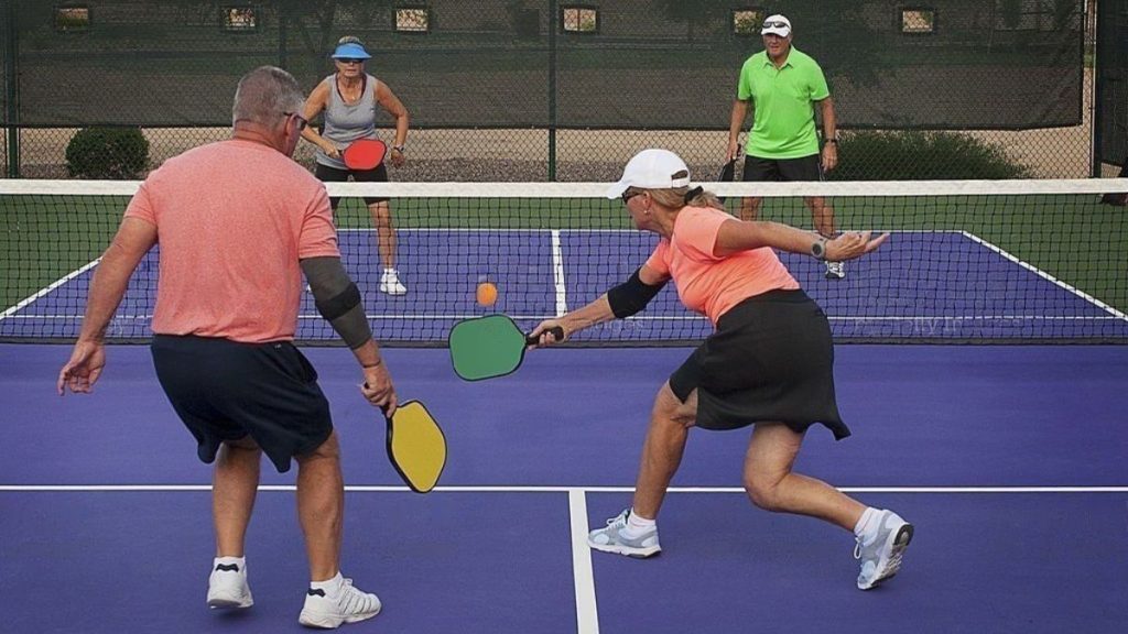 How to Choose the Perfect Pickleball Outfit