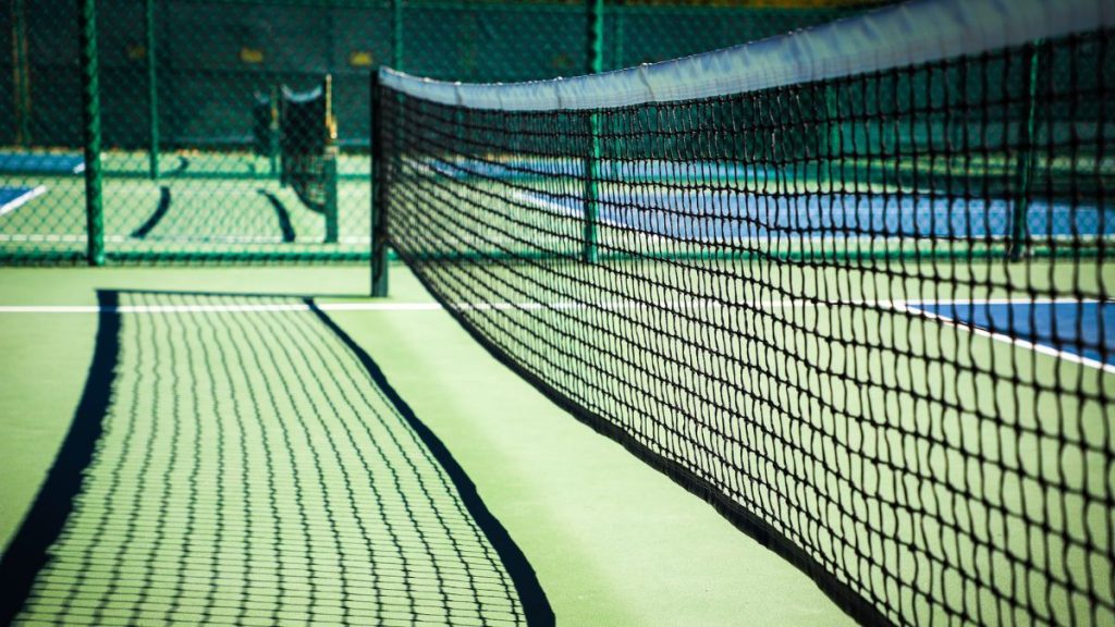 How to Set up a Pickleball Net